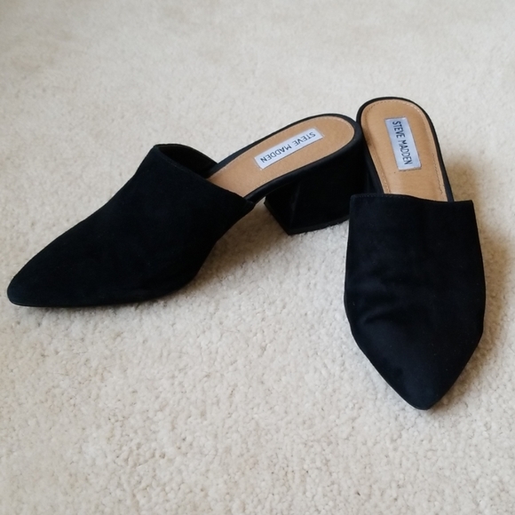 Steve Madden Shoes - Steve Madden slip on shoes